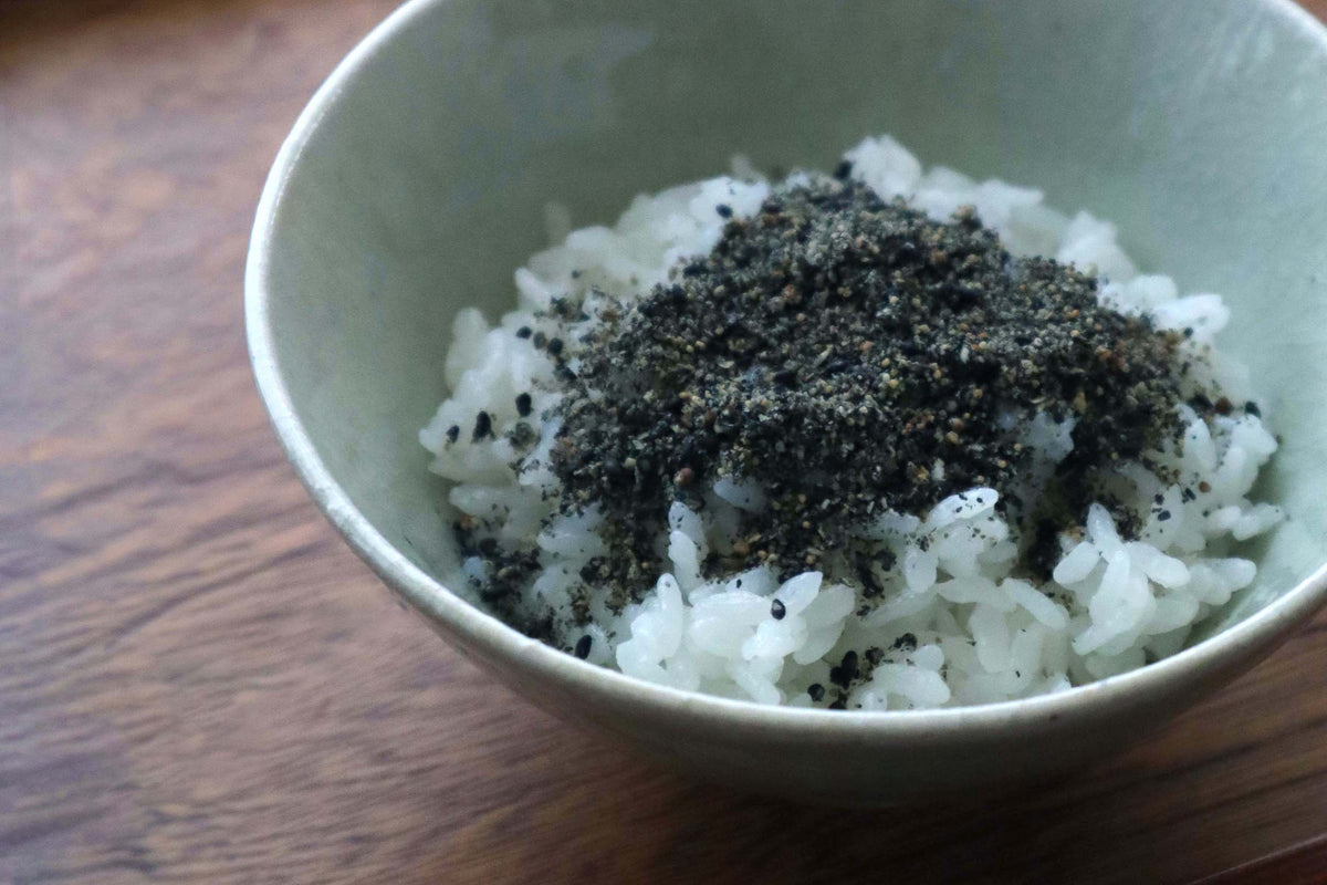 黒ごまと金ごまの合わせごま